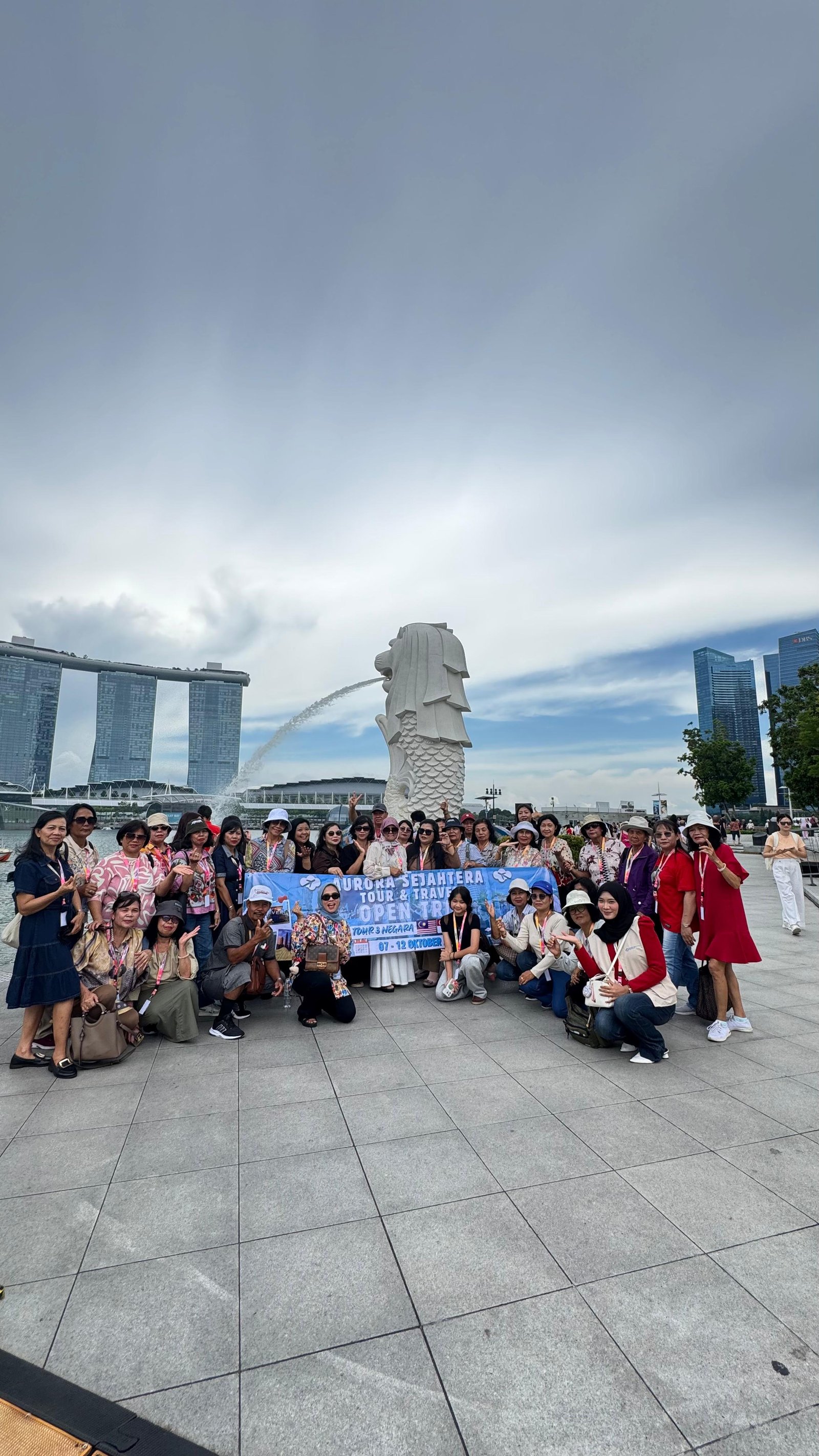 Gedung-gedung di Singapore selama tour 3 negara